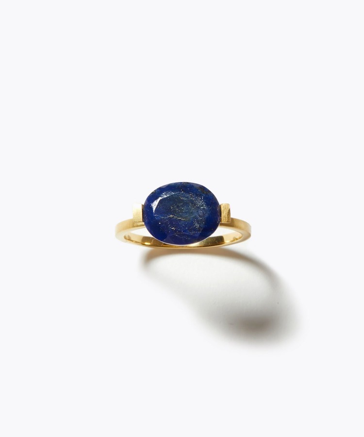 [ancient] oval lapis lazuli ring